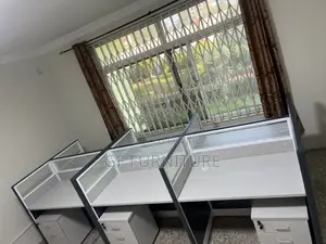 6 In1 Office Cubicles/Office Workstation