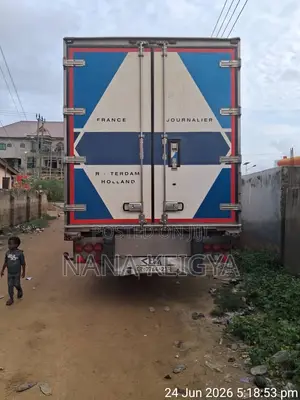 40footer Trailer Cargo Truck For Hiring