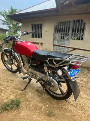 Royal RY125 2026 Red