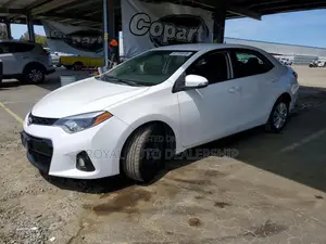 Toyota Corolla S Premium 4dr Sedan (1.8L 4cyl CVT) 2016 White