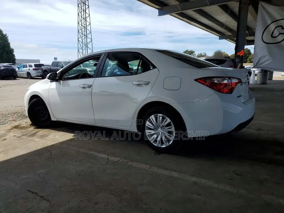 Toyota Corolla S Premium 4dr Sedan (1.8L 4cyl CVT) 2016 White