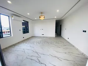 2bdrm Apartment in Abelemkpe, Methodist Church Area for rent
