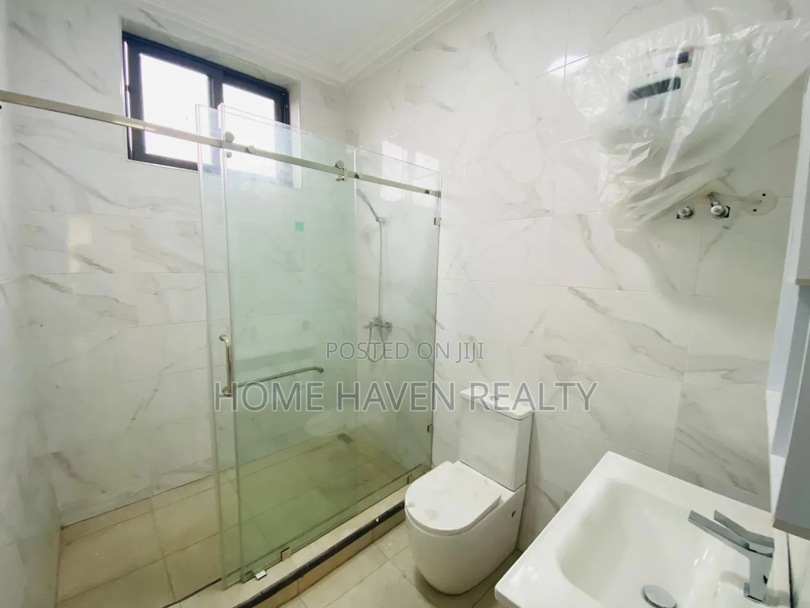 2bdrm Apartment in Abelemkpe, Methodist Church Area for rent