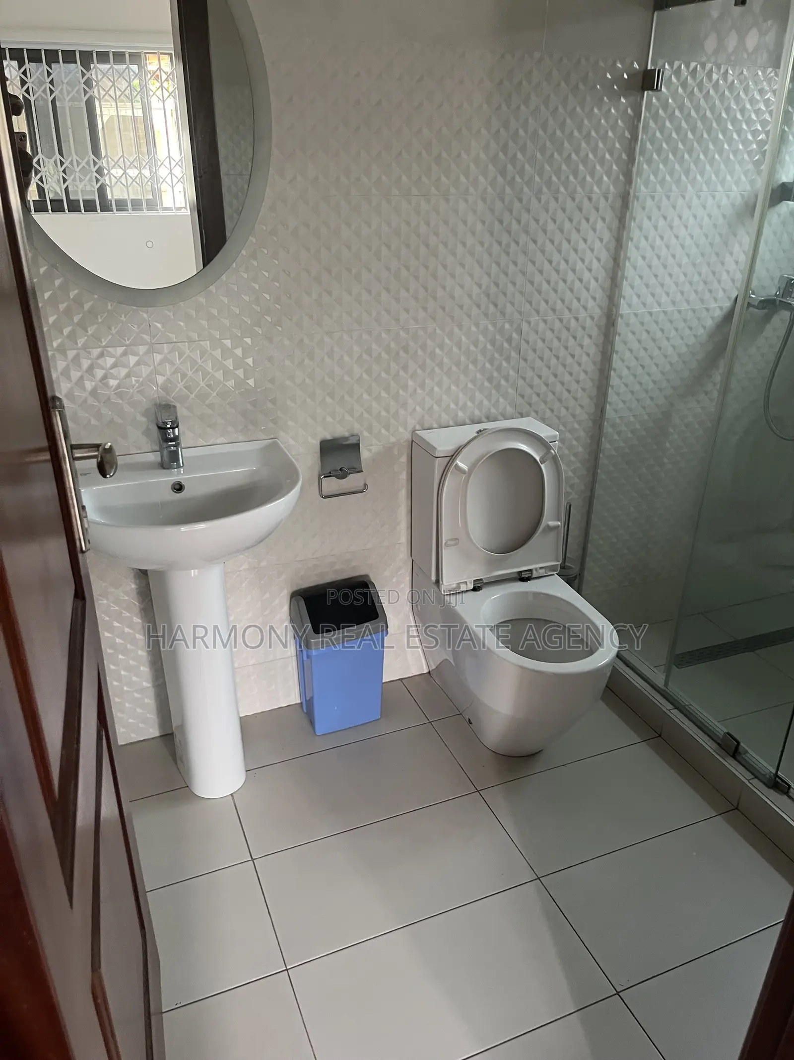Furnished 4bdrm House in Tesano for rent