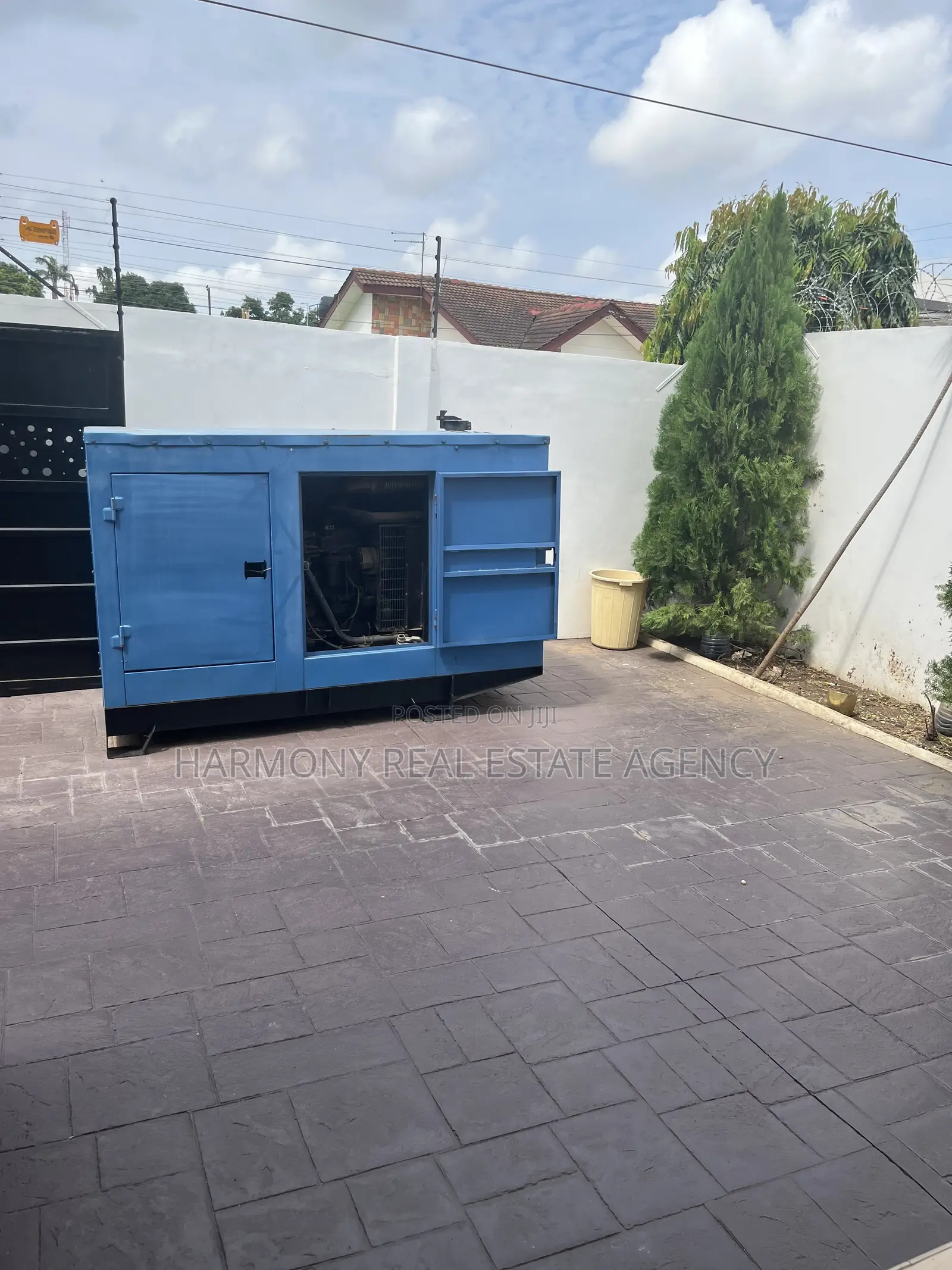 Furnished 4bdrm House in Tesano for rent
