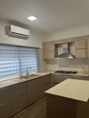 Furnished 4bdrm House in Tesano for rent