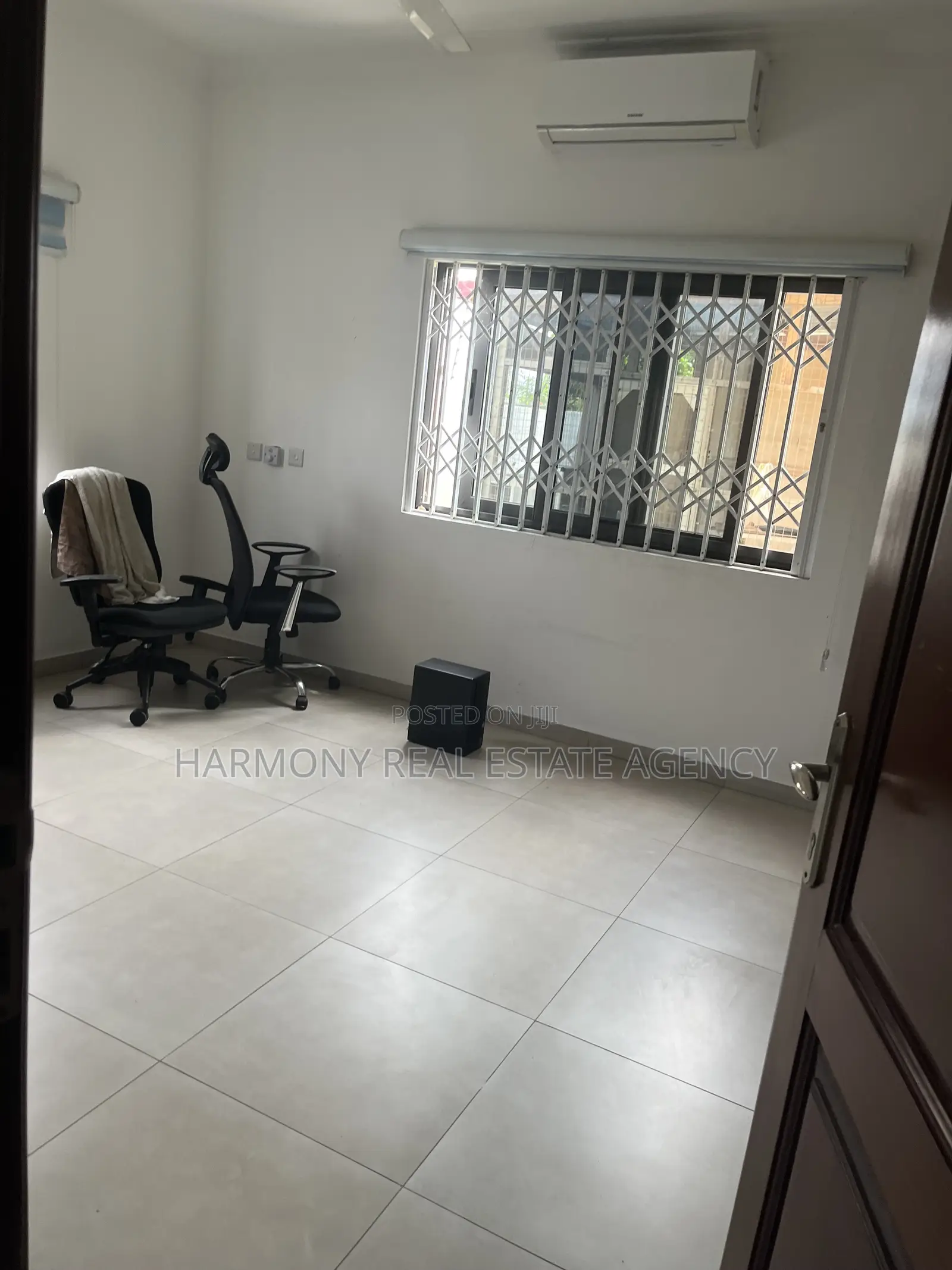 Furnished 4bdrm House in Tesano for rent