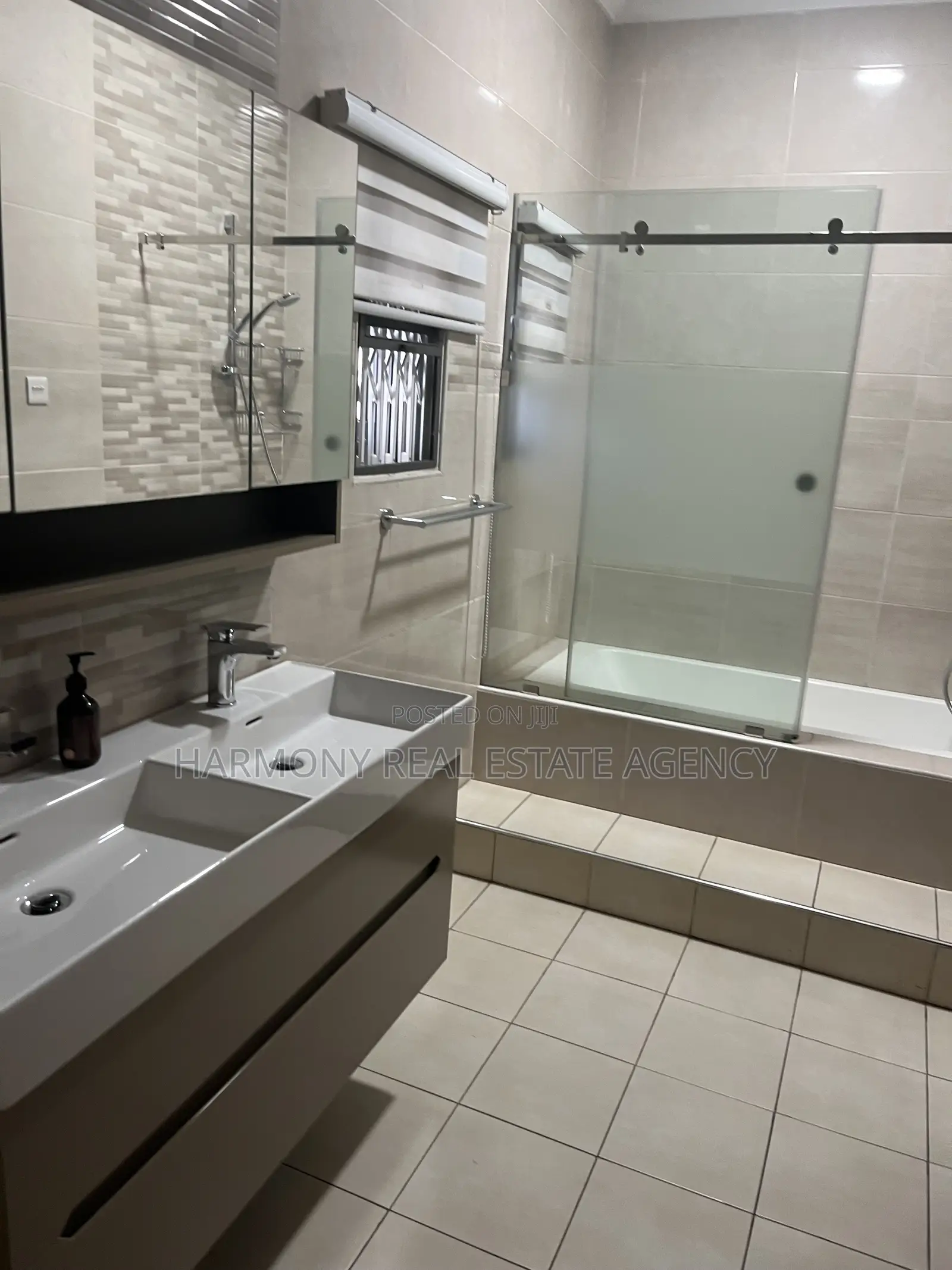 Furnished 4bdrm House in Tesano for rent