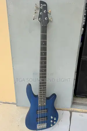 Ibanez Gio Series 5 Knobs Passive Bass Guitar [Free Bag]
