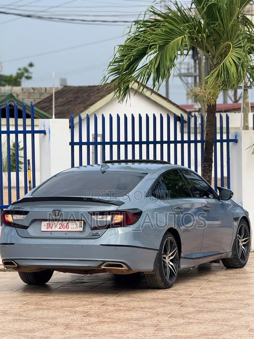 Honda Accord Touring 2.0T 2022 Gray