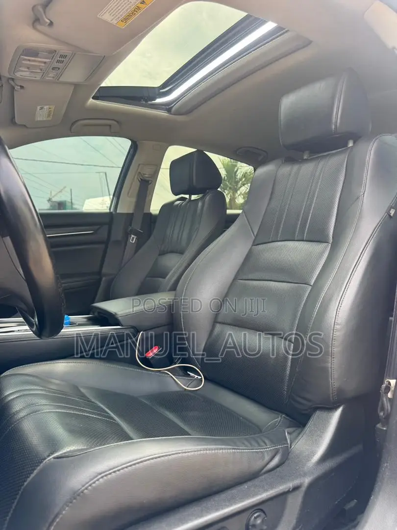 Honda Accord Touring 2.0T 2022 Gray