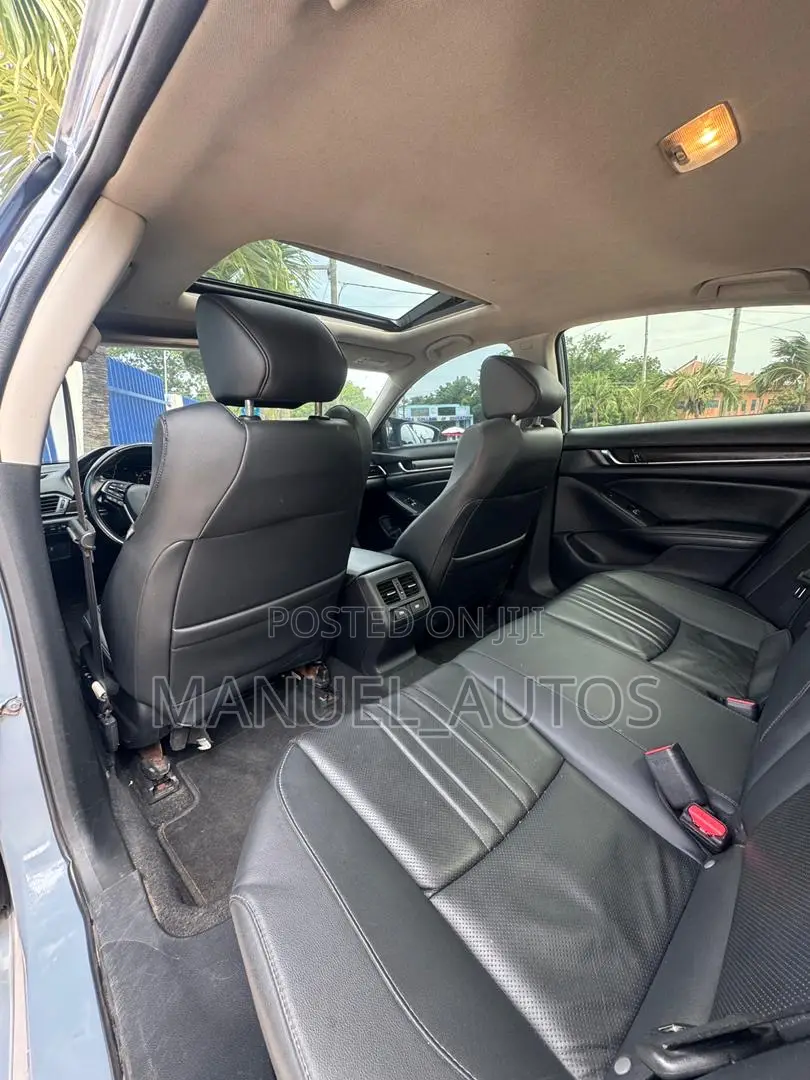 Honda Accord Touring 2.0T 2022 Gray