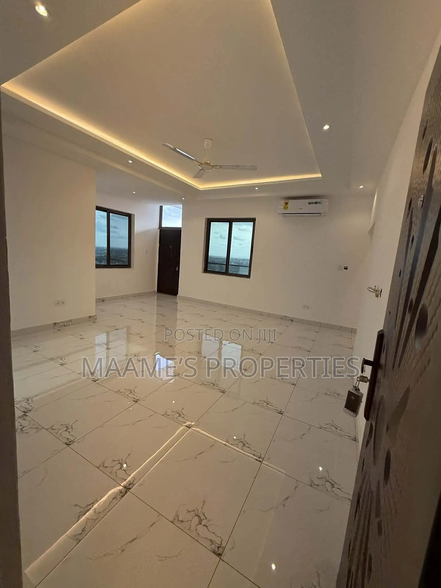 4bdrm Duplex in Kwabenya for sale