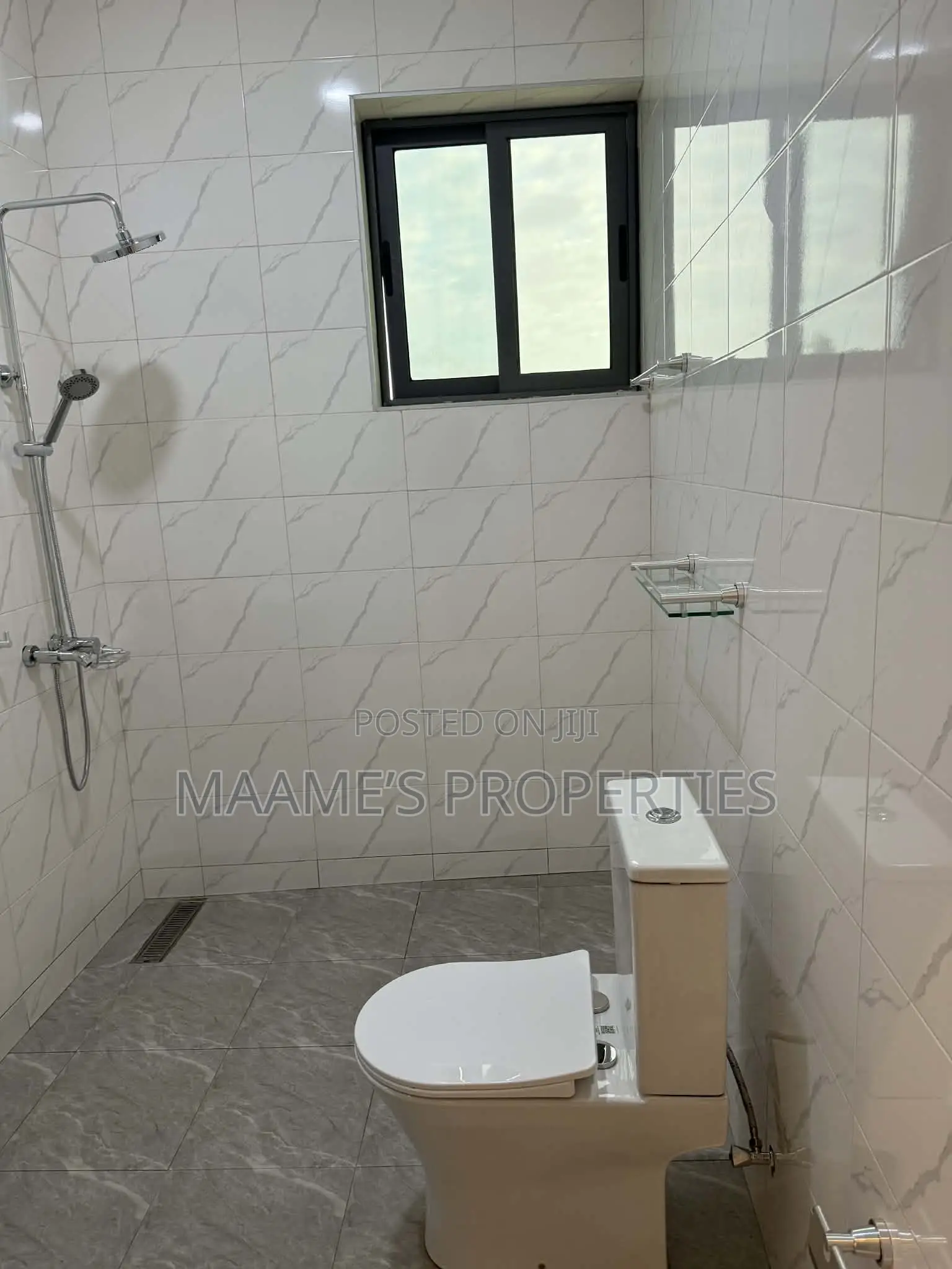 4bdrm Duplex in Kwabenya for sale
