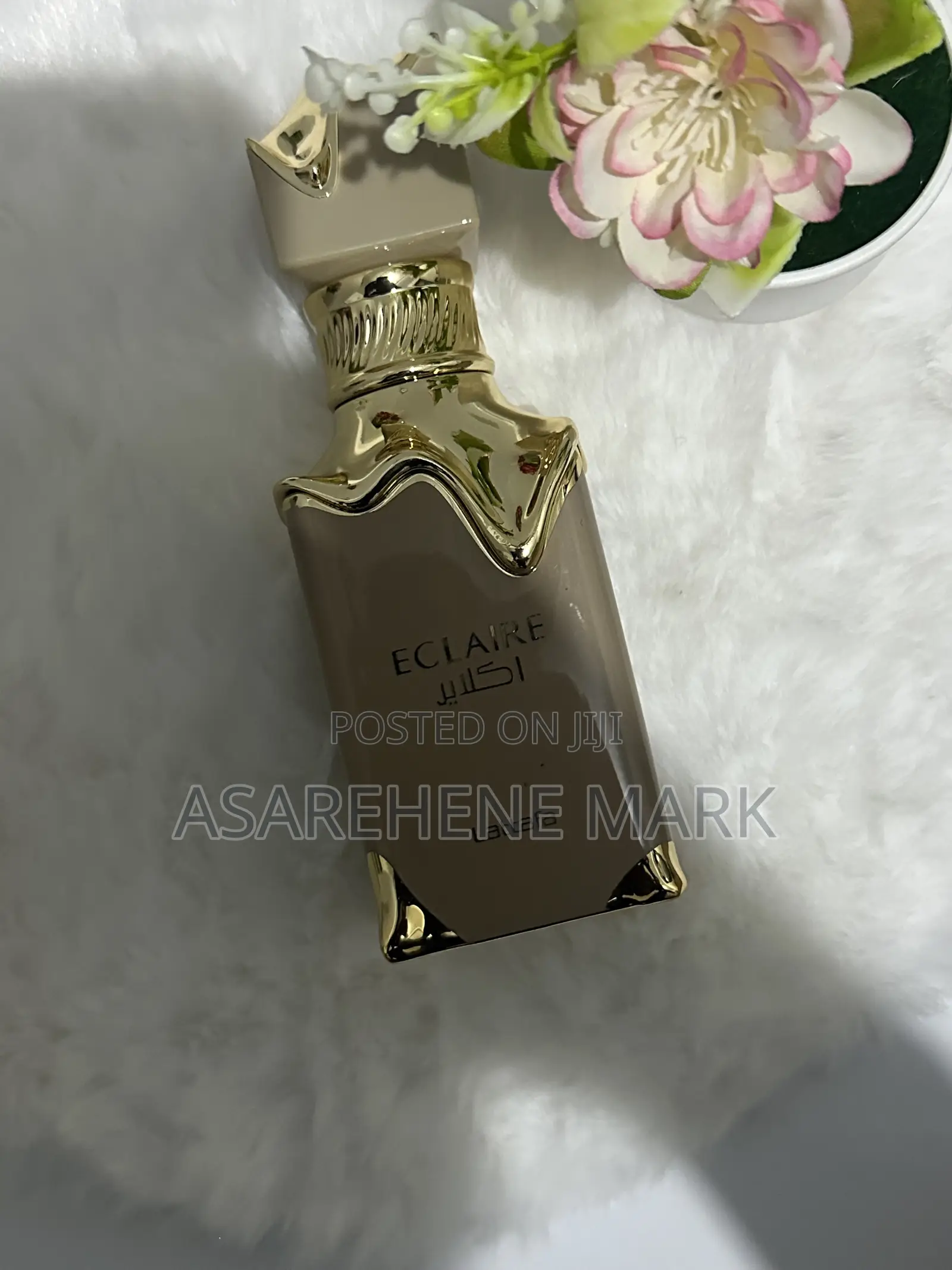 Eclaire Perfume