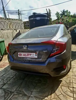 Honda Civic 2018 Gray