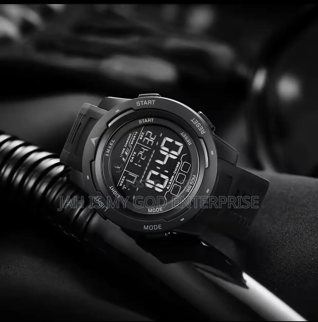 Smael Digital Sports Led Men 50m Waterproof Digital Light Watch-Black