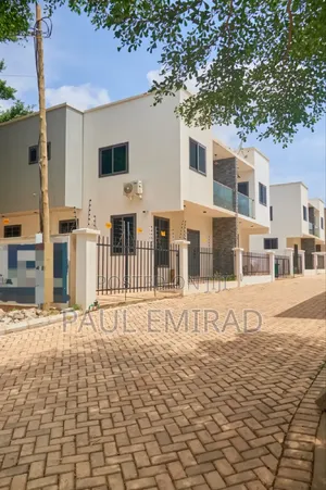 3bdrm House in Oyarifa for sale