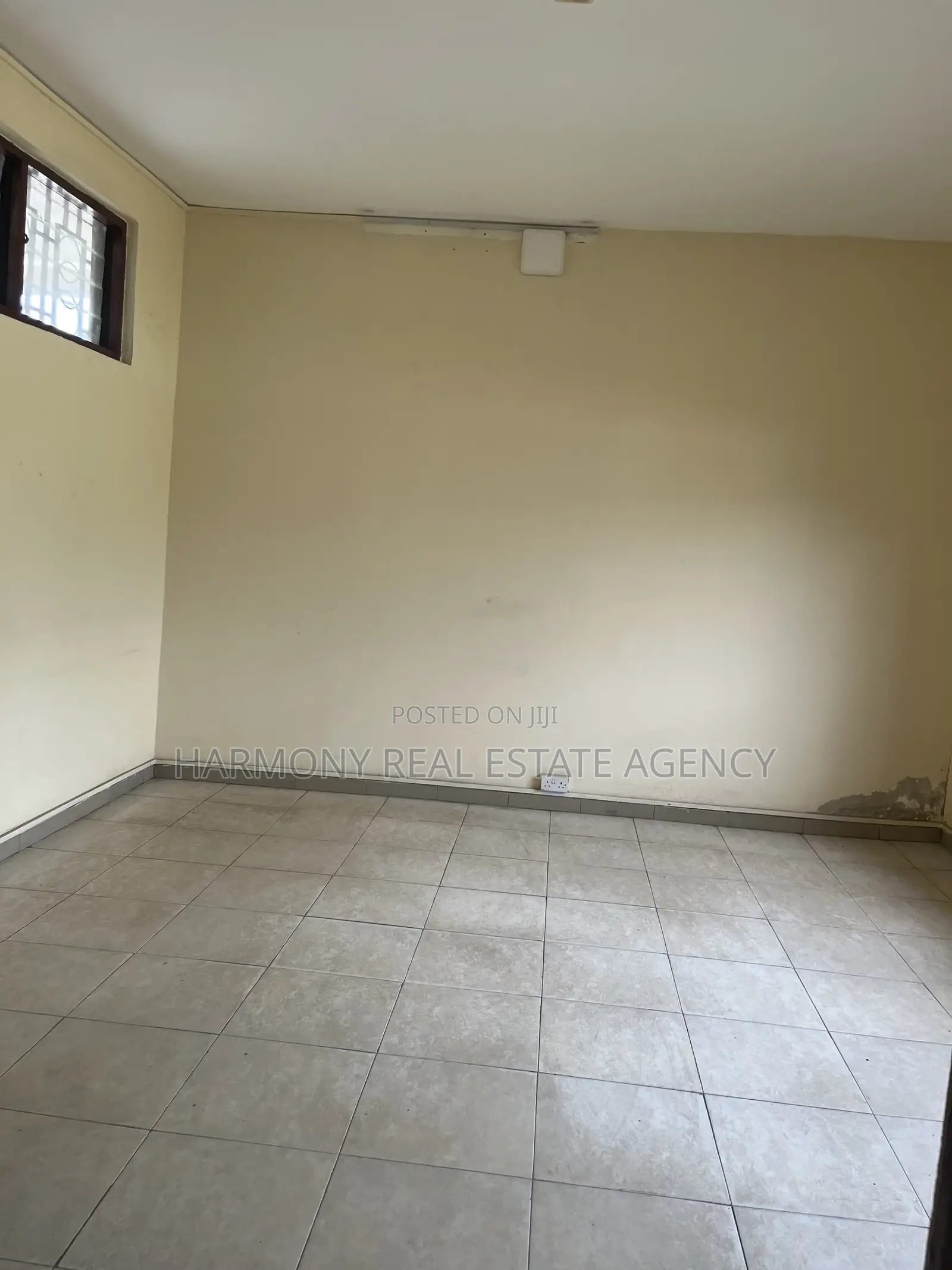 19bdrm House in Abelemkpe for rent