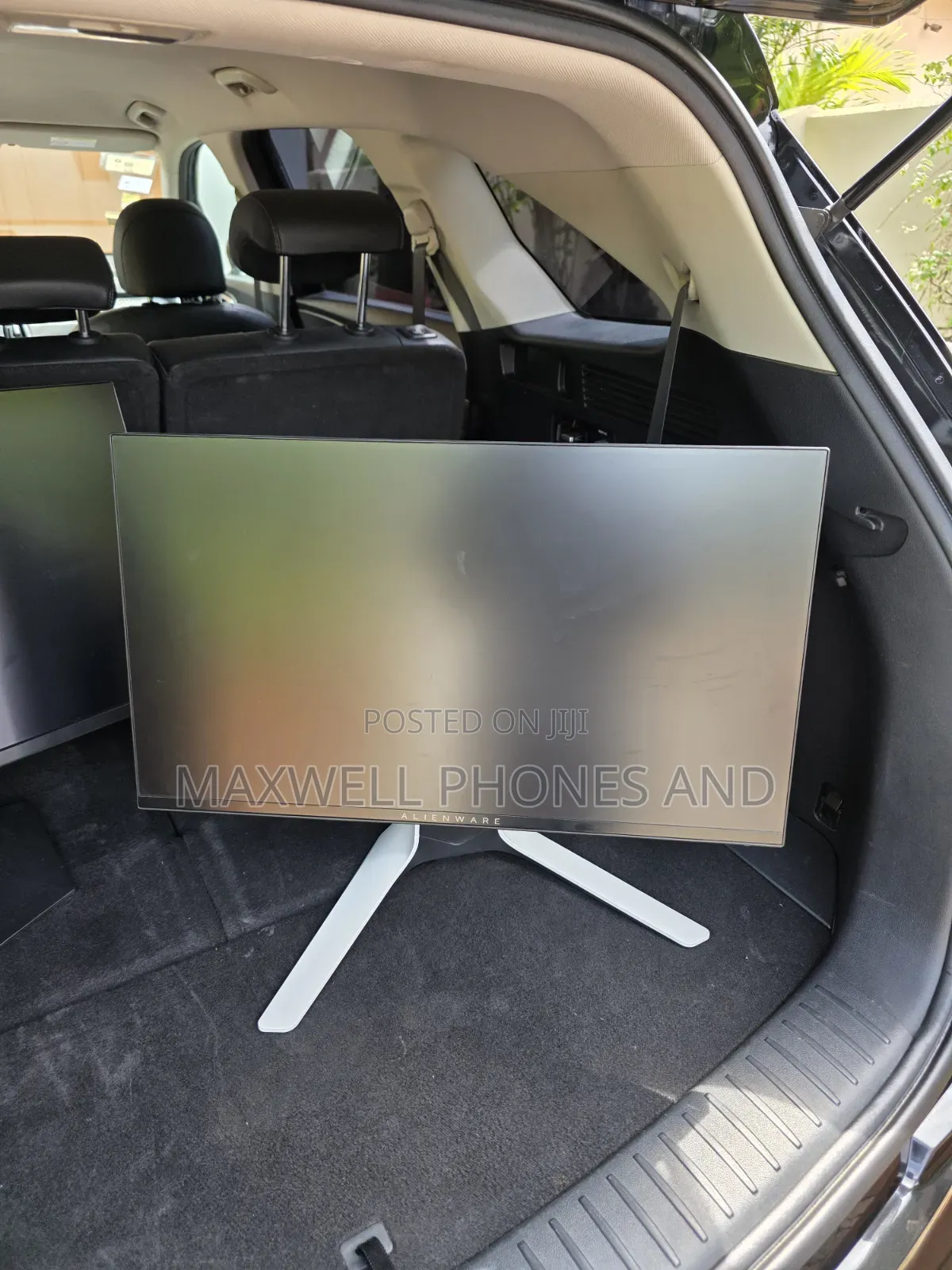 Alianware Gaming Monitor