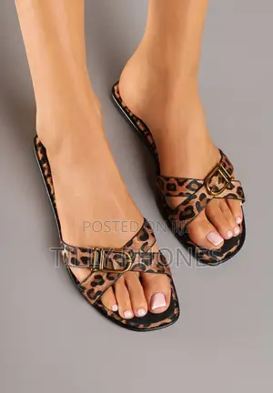 Flat Slippers
