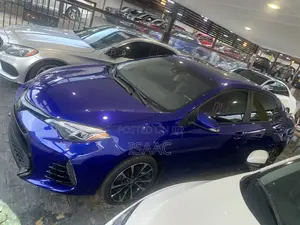 Toyota Corolla 2018 Blue