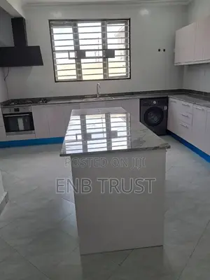 4bdrm Duplex in Spintex, Manet Junction for sale