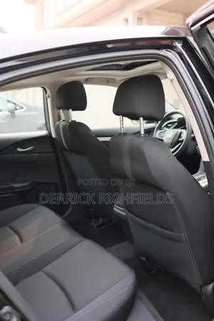 Honda Civic EX 4dr Hatchback (1.5L 4cyl) 2017 Black