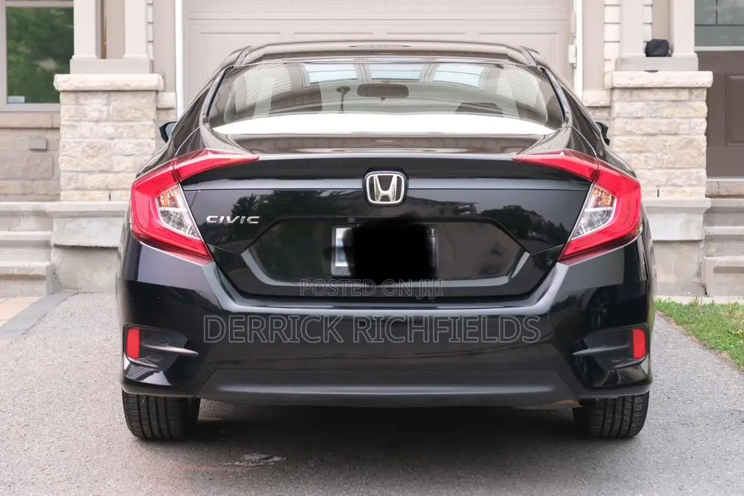 Honda Civic EX 4dr Hatchback (1.5L 4cyl) 2017 Black