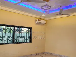 4bdrm House in Spintex, Baatsona Total for rent