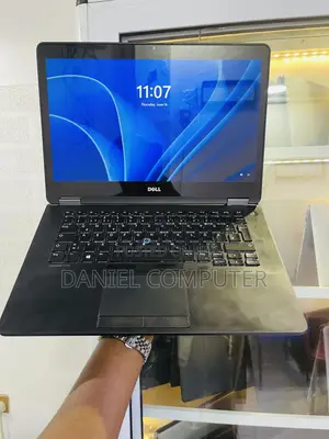 Laptop Dell Latitude 14 E7470 8GB Intel Core i5 SSD 128GB