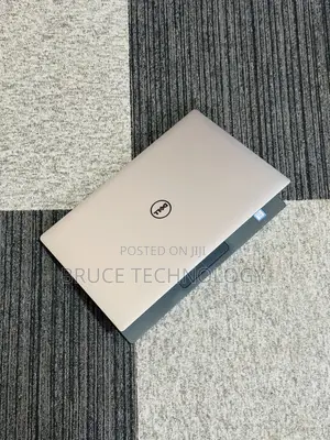Laptop Dell Precision 15 5520 16GB Intel Xeon SSD 512GB