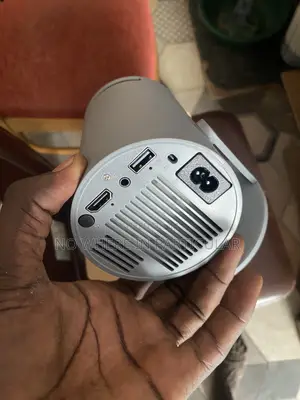 Magcubic Projector