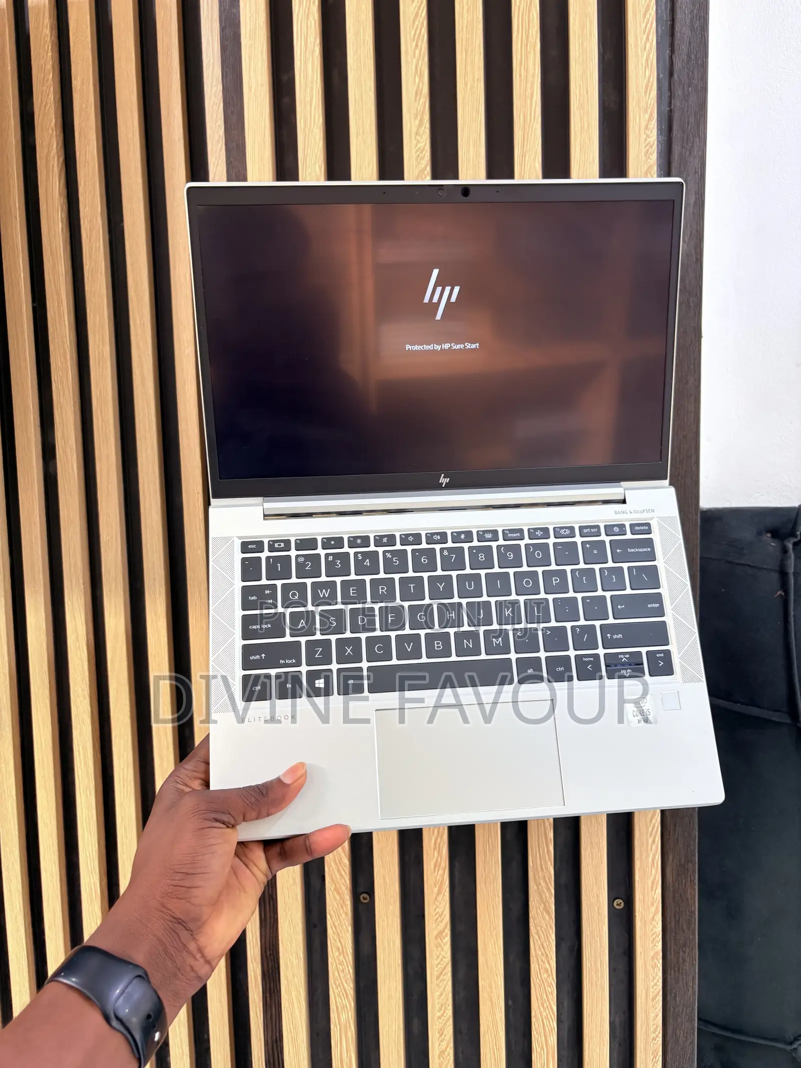 Laptop HP EliteBook 830 G7 8GB Intel Core i5 SSD 256GB