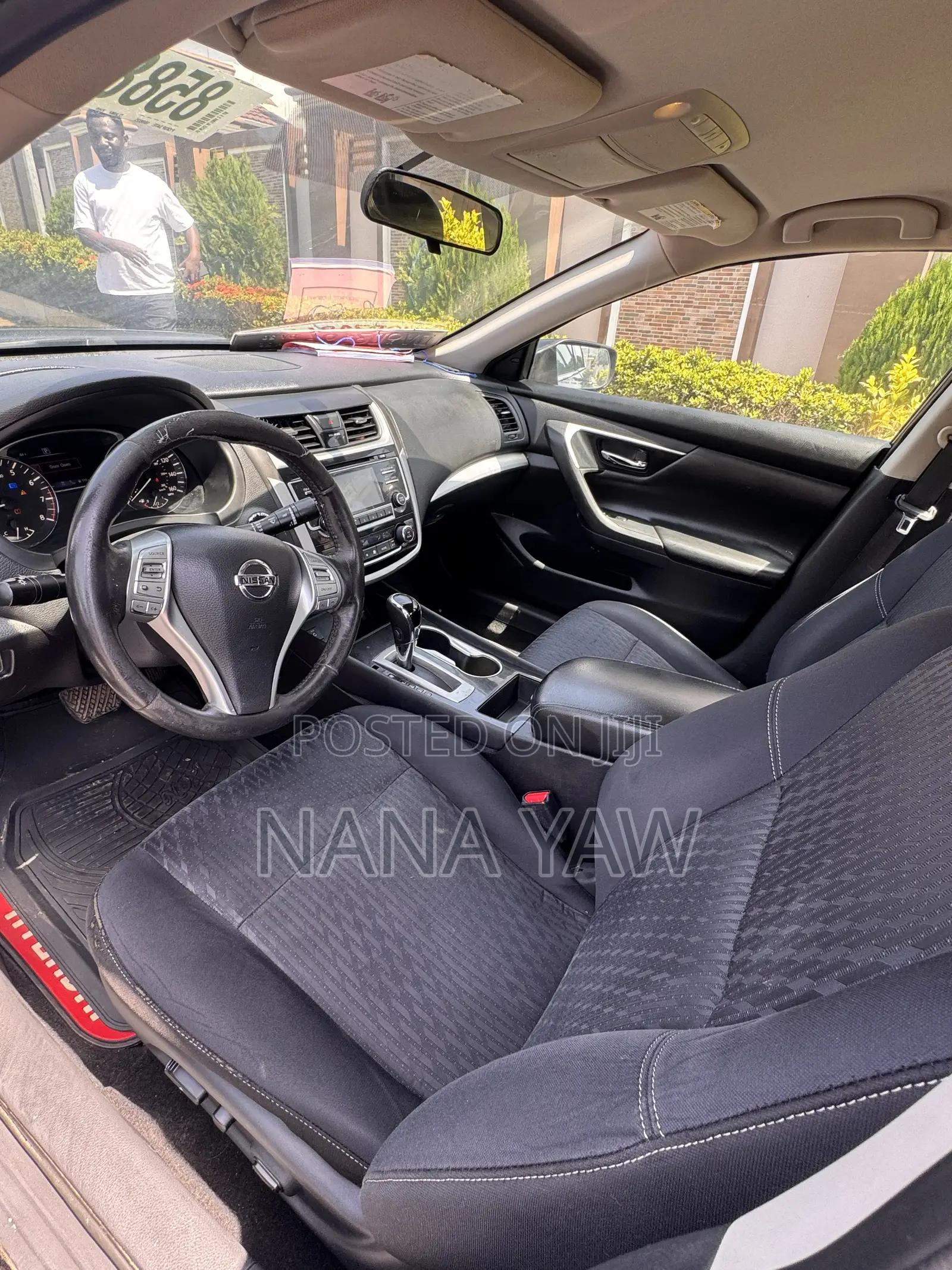 Nissan Altima 2.5 SV 2018 Black