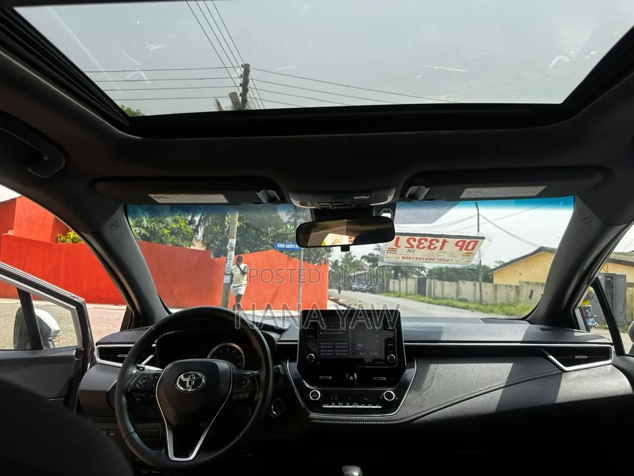 Toyota Corolla SE 2021 Silver