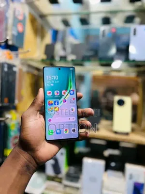 Tecno Camon 40 Pro 4G 256 GB Blue