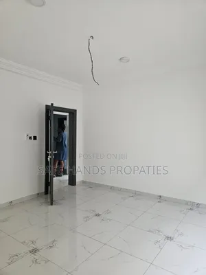 5bdrm House in East Legon, Accra Metropolitan for rent