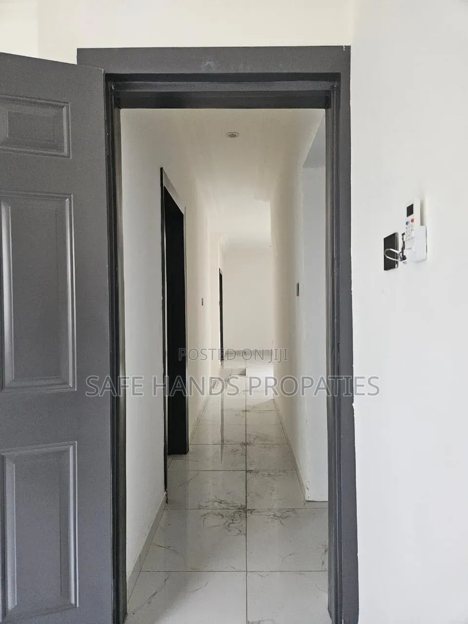 5bdrm House in East Legon, Accra Metropolitan for rent