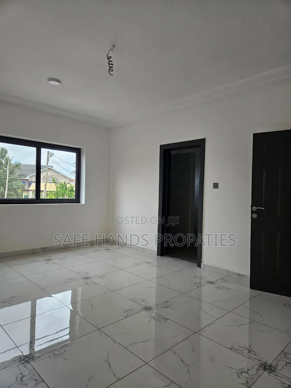 5bdrm House in East Legon, Accra Metropolitan for rent