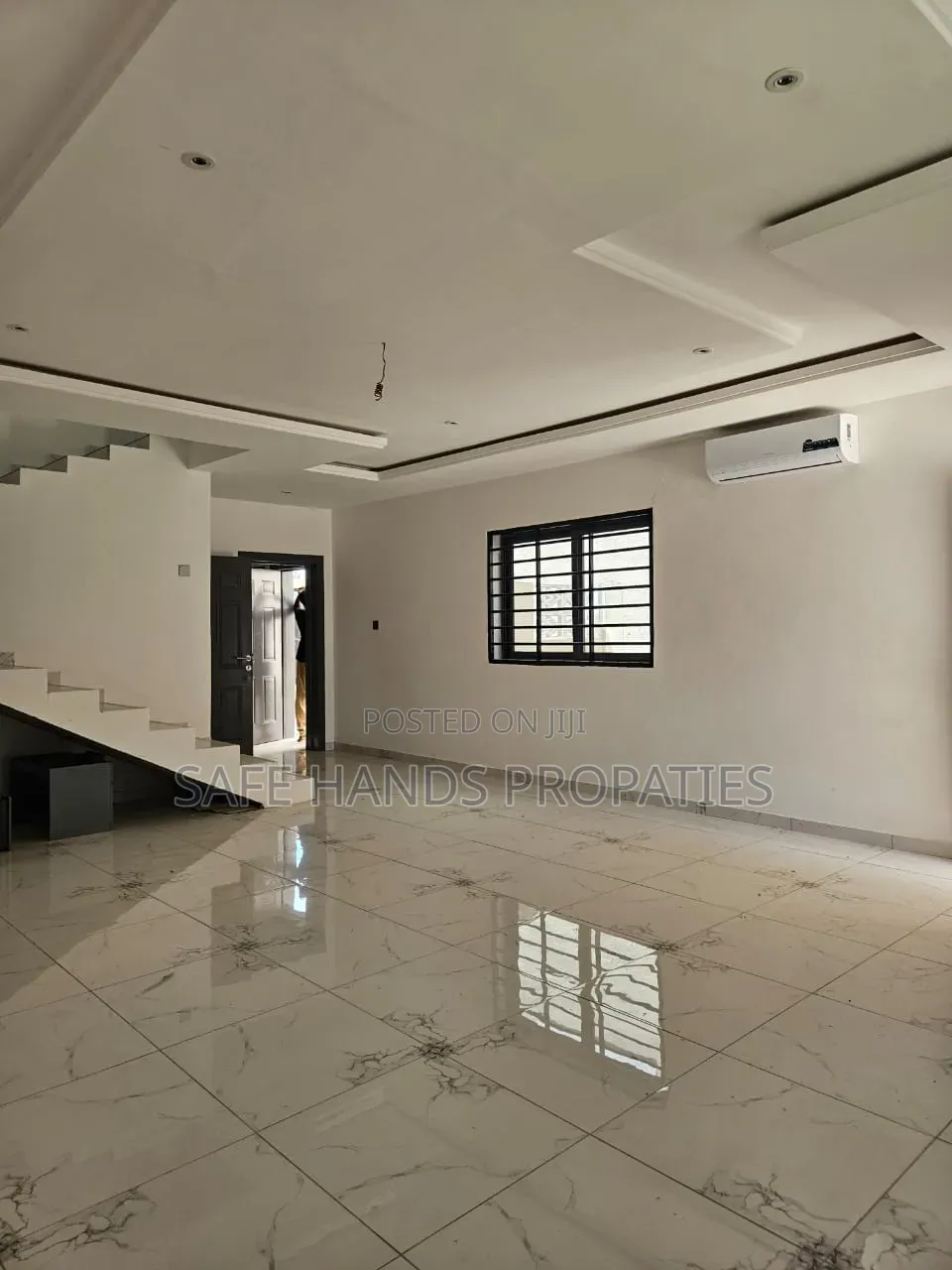 5bdrm House in East Legon, Accra Metropolitan for rent
