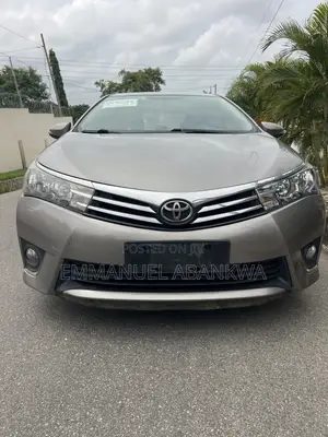 Toyota Corolla 2016 Gray