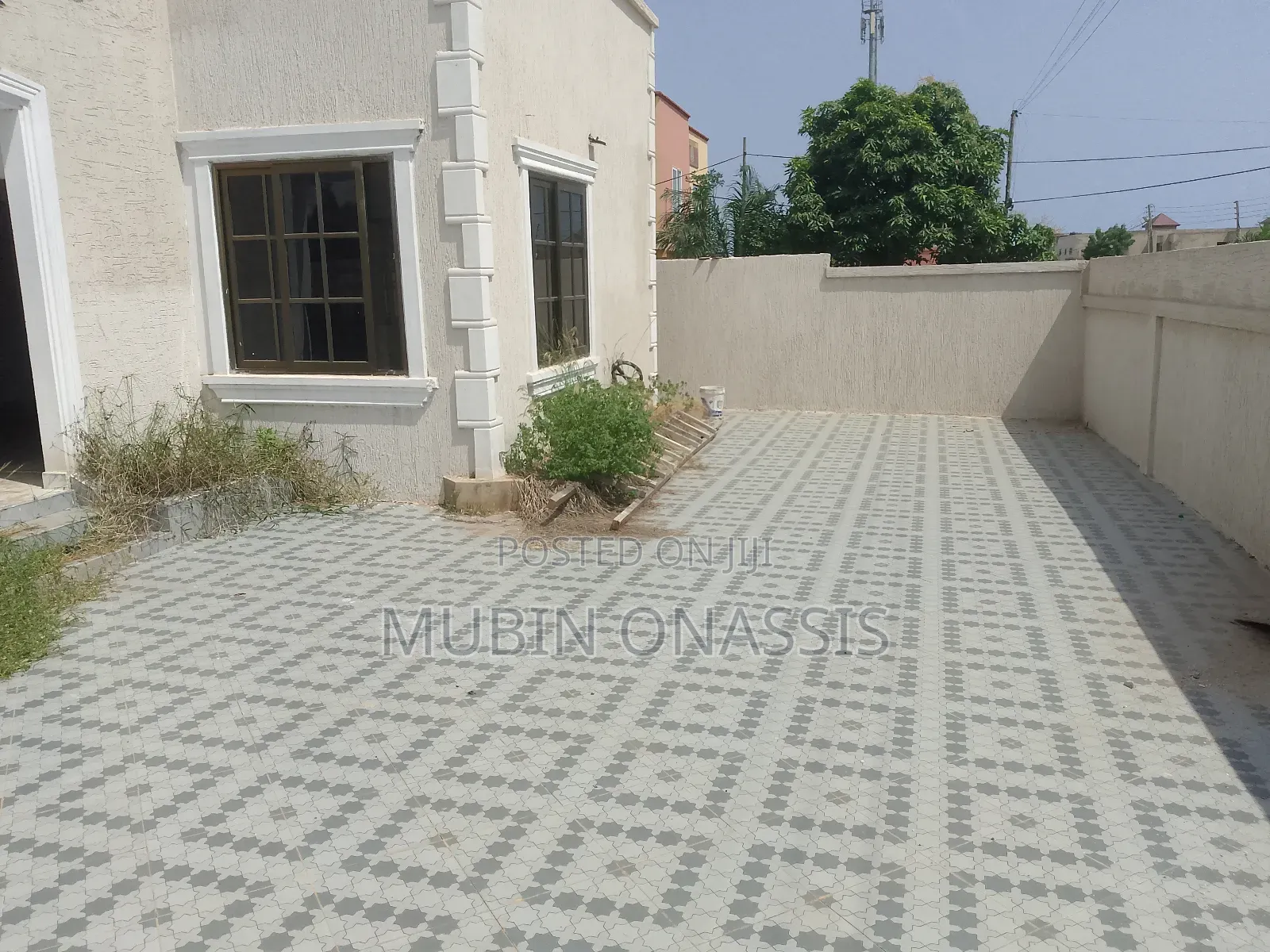 3bdrm House in Iterms Propartys, School Junction for sale