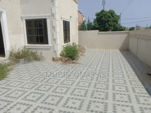 3bdrm House in Iterms Propartys, School Junction for sale