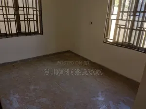 3bdrm House in Iterms Propartys, School Junction for sale