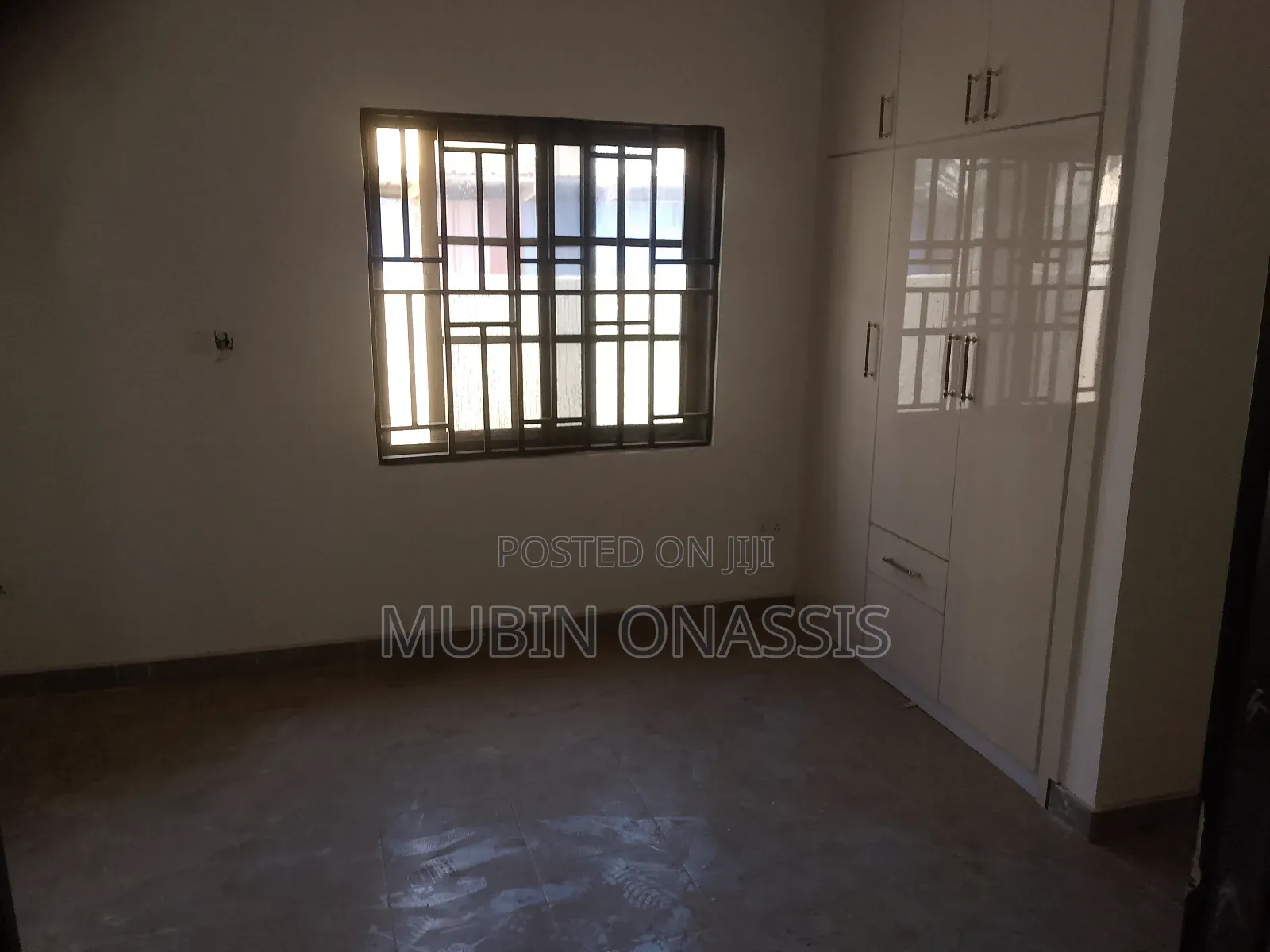 3bdrm House in Iterms Propartys, School Junction for sale