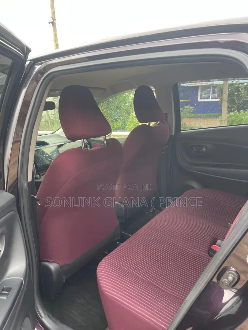 Toyota Vitz 2014