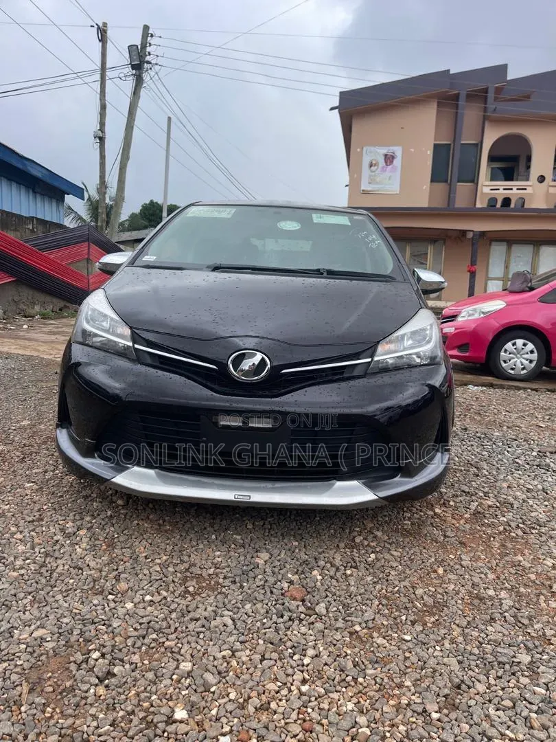Toyota Vitz 2014