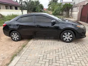Toyota Corolla 2018 Black