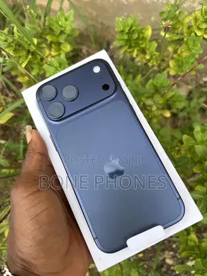 New Apple iPhone 17 Pro Max 256 GB Blue